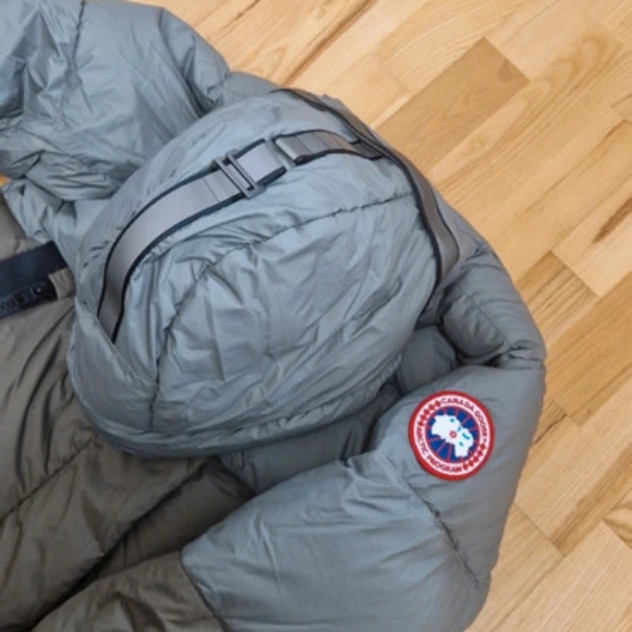 Canada Goose Down Parka - Picture 2 of 5